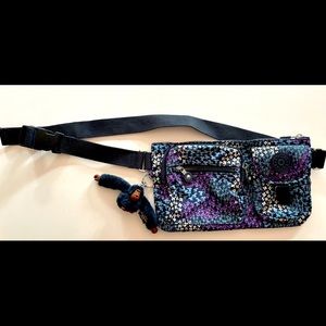 Kipling Navy Floral Presto Up Waist Pack NWOT